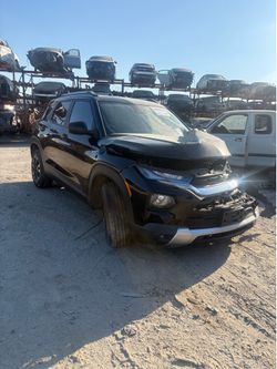 Auto Parts 2022 Chevrolet Trailblazer