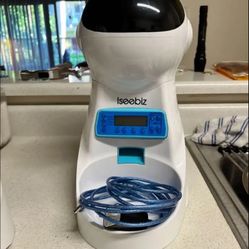 Automatic Dog- Cat Feeder 