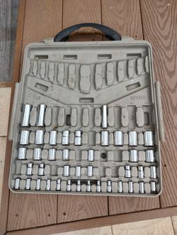 Crescent Partial Socket Set
