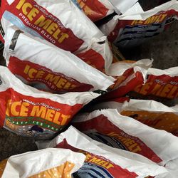 Ice 🧊 Melt Jugs And Bags 4 Dollars Each