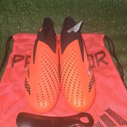adidas Predator Accuracy+ FG Soccer Cleats 
Size 10.5