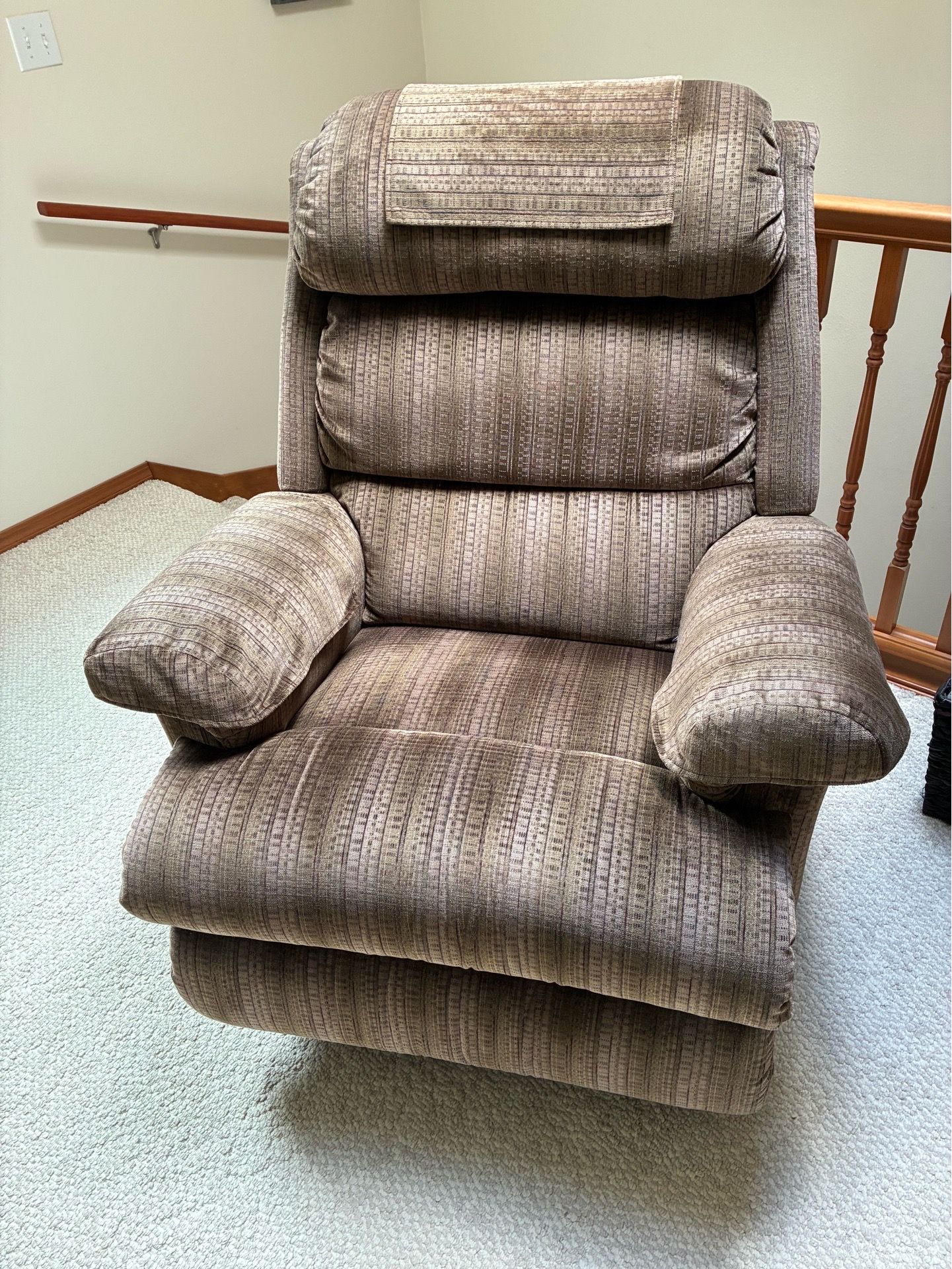 Lazyboy rocker recliner