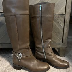 Michael Kors Brown Boots Size 6