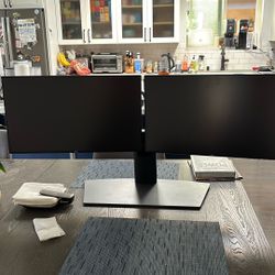 Dell Dual 24” monitors and Stand - Perfect Condition
