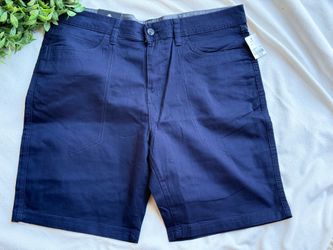 Izod Modern Fit Men's Shorts