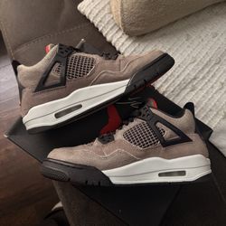 Air Jordan 4 Retro GS Taupe Haze