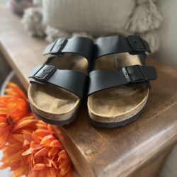 Women’s Birkenstock Arizona Leather Sandle 8.5M