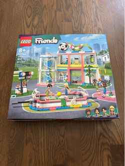 LEGO Friends Sports Center