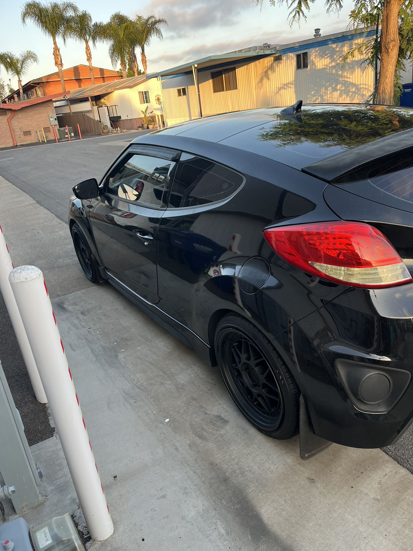 2014 Hyundai Veloster Turbo Hatchback