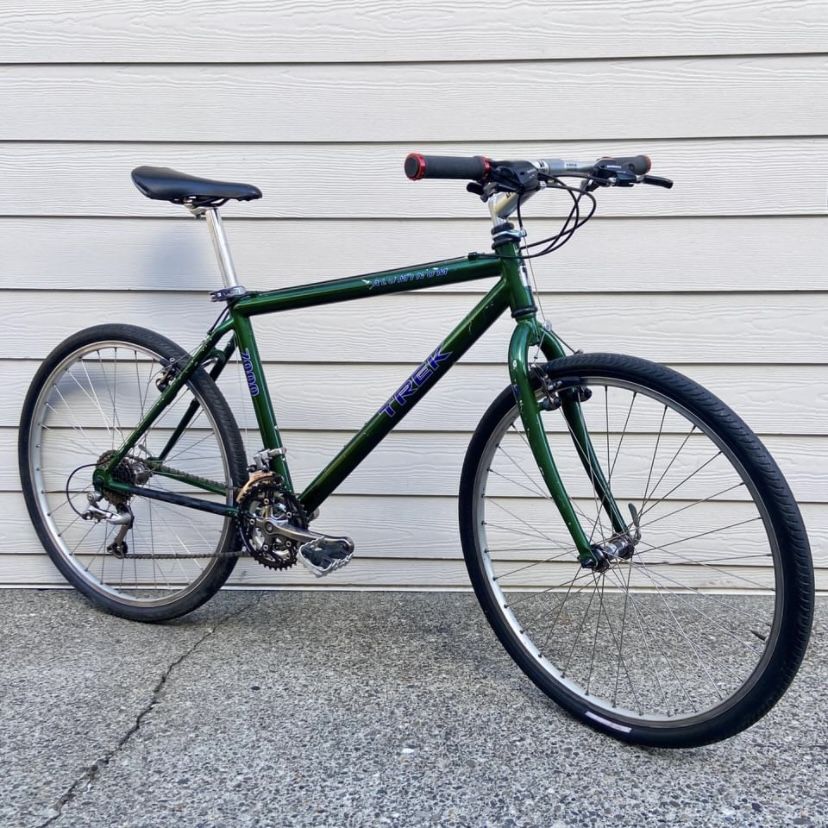 Vintage 1994 Trek 7000 Aluminum Mountain Bike 26"