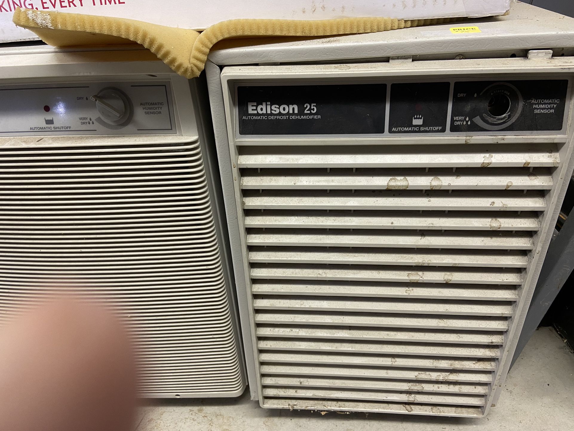 2 EDISON Dehumidifiers