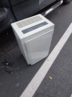 Friedrich 50 Pint Dehumidifier with 15' Drain Pump