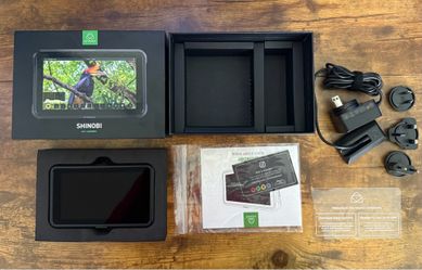 Atomos Shinobi 5.2" 4K HDMI Field Monitor - Complete Box Set