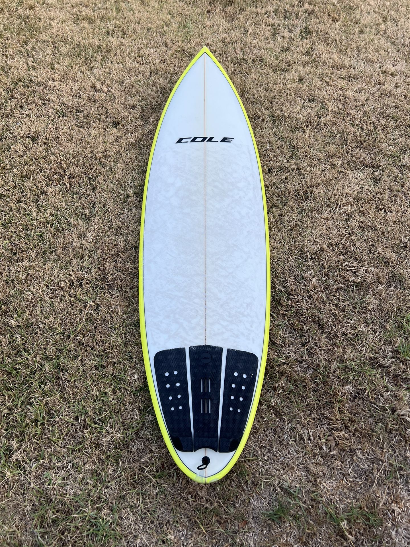 Surfboard 6’2”