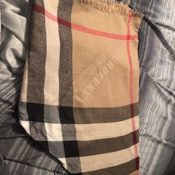 Burberry Scarf 
