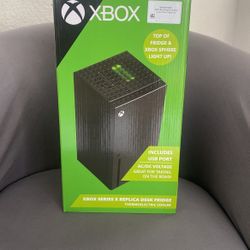 X Box Mini Fridge 