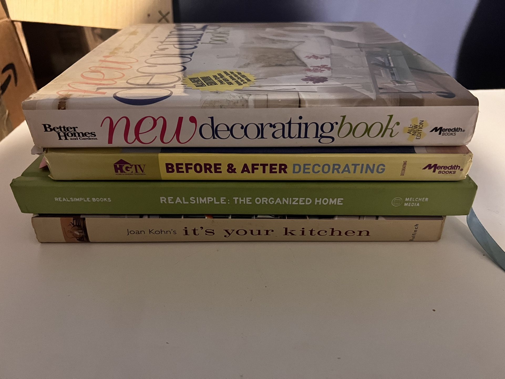 4 Hardcover Decorating & Organizing Books
