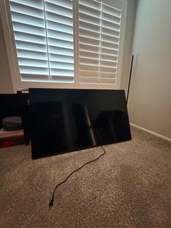 2023 Hisense 58” Roku TV