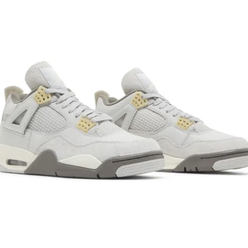 New! Air Jordan 4 Retro SE Craft "Photon Dust" Size: 12US