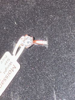 1 Ct Moissanite Ring S925 Sterling Silver Size 7 w/ GRA Certificate