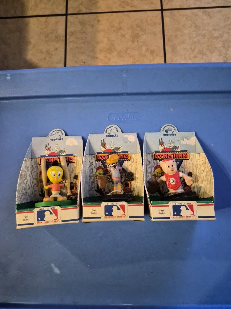 Looney Tunes First Series MLB