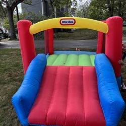 Little Tikes jr Jump & Slide