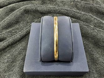Bangle Bracelet - Yellow Gold 14k (.585) 13.9 grams 8 inch