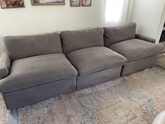 Modern Grey Sectional Modular Reclining Sofa w/ USB – Like New