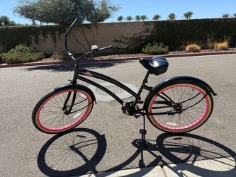 Black & Pink Beach Cruiser Bike – Rides Great