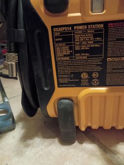 Car battery jumper