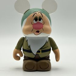 Disney Vinylmation Animation Series 4 Snow White Sleepy 3” Figure
