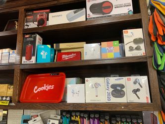 AirPods Pro and AirPods generic AirPod pros JBl headset Samsung headset and much more in stock