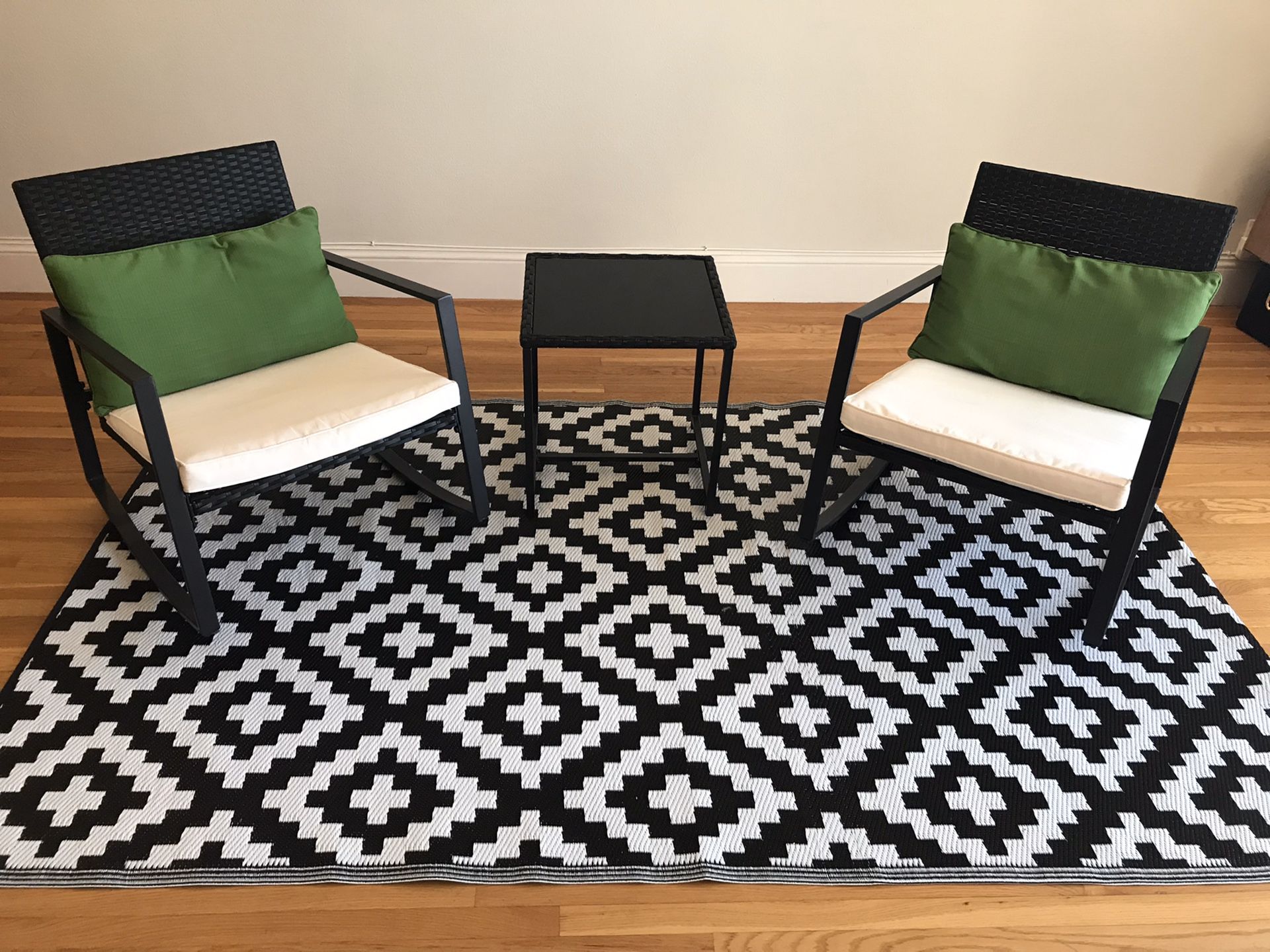 Outdoor Patio Set with Rug (Rocking Chairs)