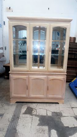 China Hutch