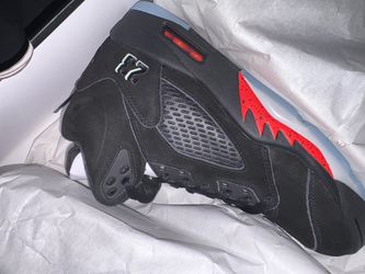 Jordan 5s Halloween