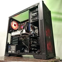 Intel Core i5 • 16GB RAM AMD RADEON RX 570 4GB • 1TB SSD • Gaming PC EDITING MUSIC Office