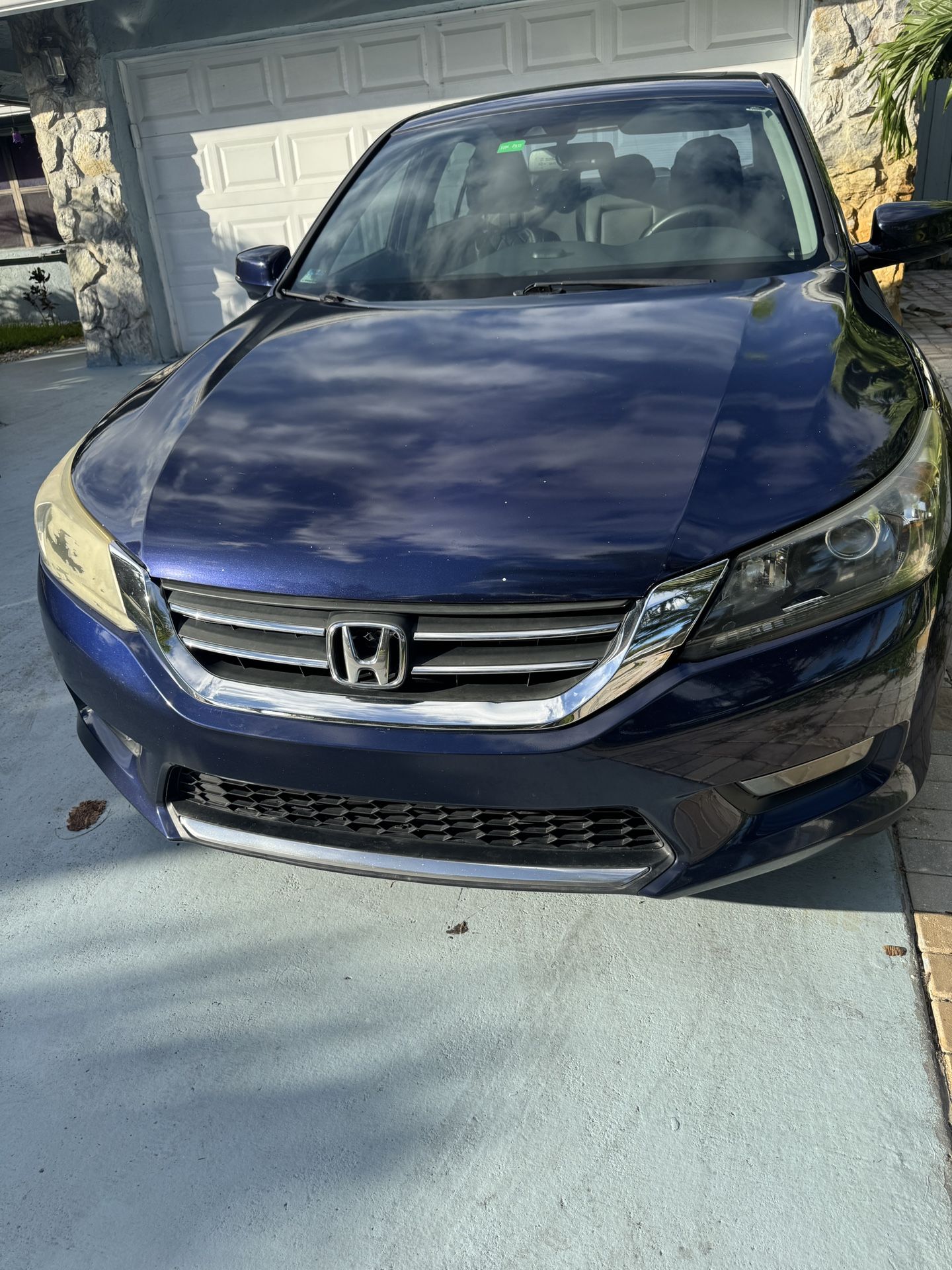 2014 Honda Accord-Sedan