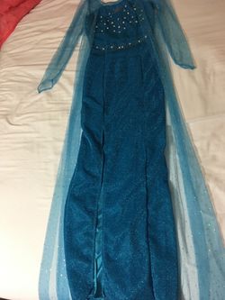 Elsa dress size S