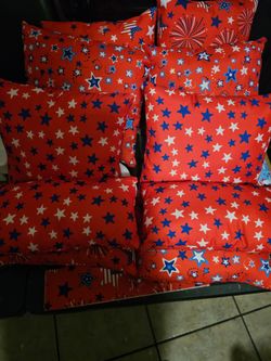 Mini pillow decor