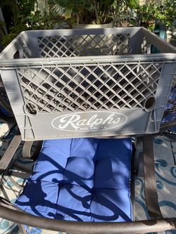 1974 RALPHS MILK CRATE - Vintage