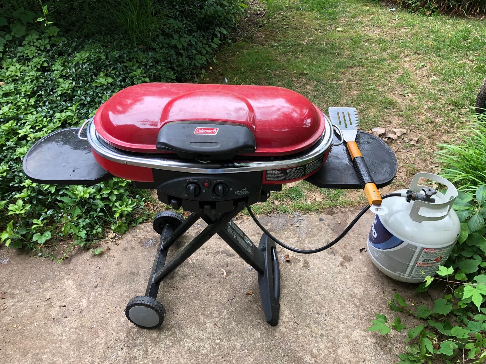 Coleman grill in great condition . Moving sale!