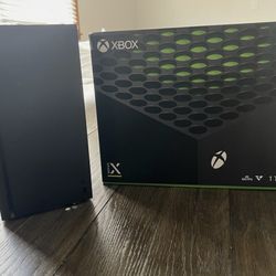 Xbox Series X w/ Box No Control