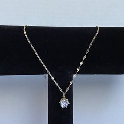 Beautiful Rolled Gold Chain With Elegant Pendant 