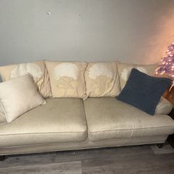 White Ethan Allen Couch 