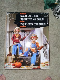 Halloween Animated Banjo Playing Set of Skeletons AWESOME !!