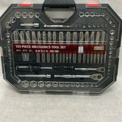 Husky 135 piece mechanic tool set new