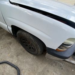 Bubble Eye Fender Passenger Side 2002/001