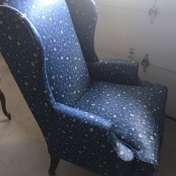 Chairs For Living Room Or Bed Room 