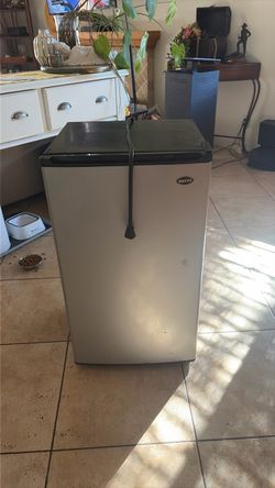 Small refrigerator