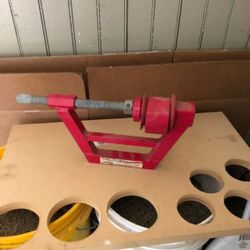 Ball joint press